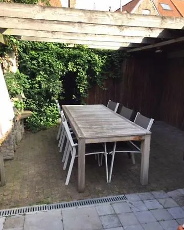 Family @ 97 Holiday home Bruges